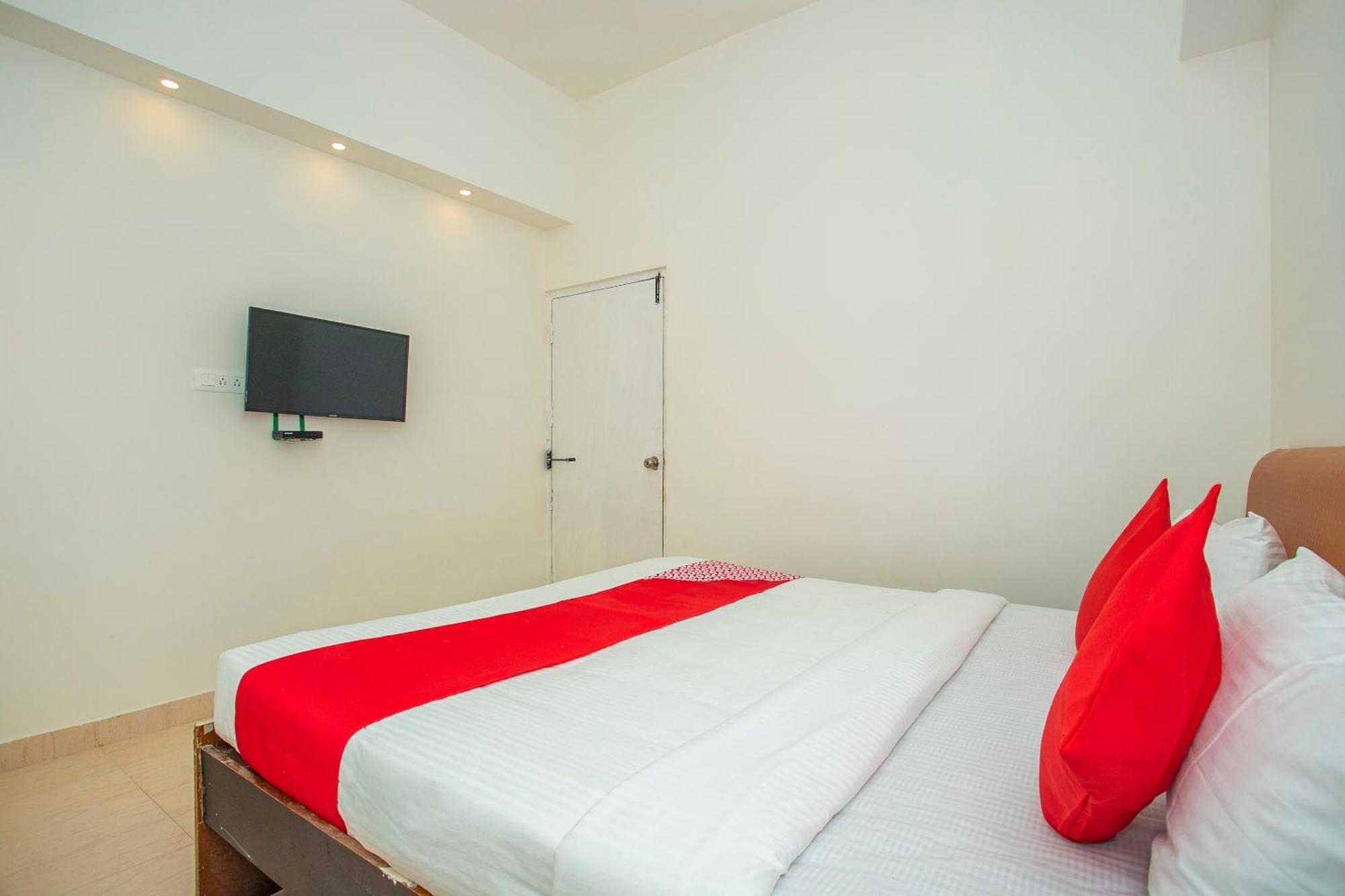 Hotel O Shree Amm Residency Bangalore Esterno foto