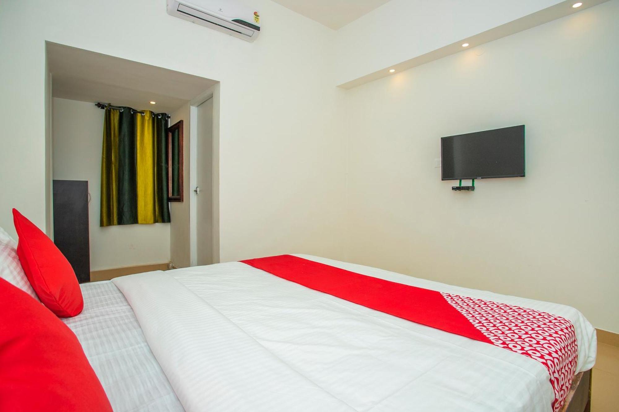 Hotel O Shree Amm Residency Bangalore Esterno foto
